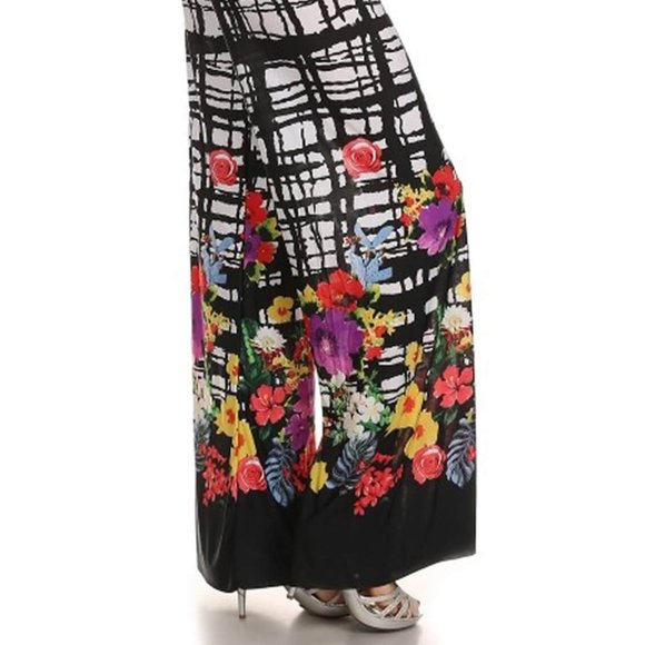 Beautiful Lady's Printed Palazzo Pant - Picture 4 of 4